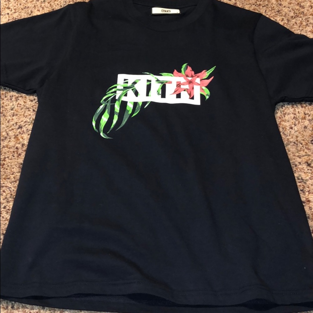 Navy Kith Bloom shirt🔥🔥